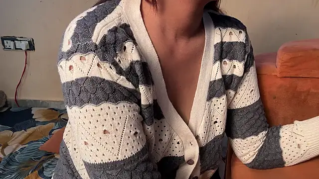 Sheela_oshovadi webcam