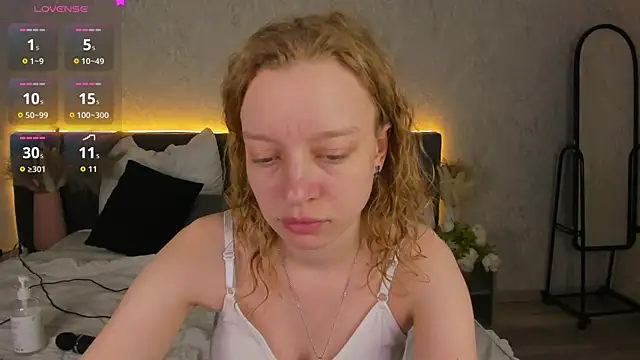 Michelle_Blond webcam