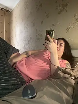 Naughtbaby_2025 webcam