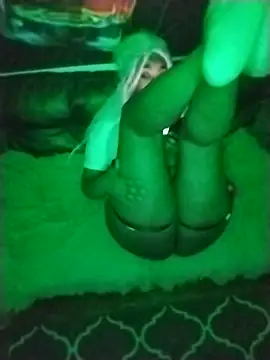 Webcam Model (VenezuelaLuxeNoir)  is live.Free join now!