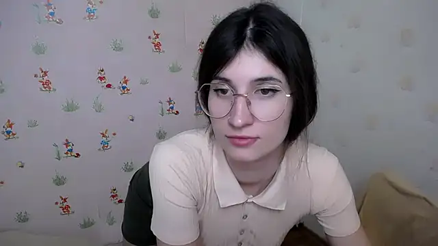 MaryEm976 webcam