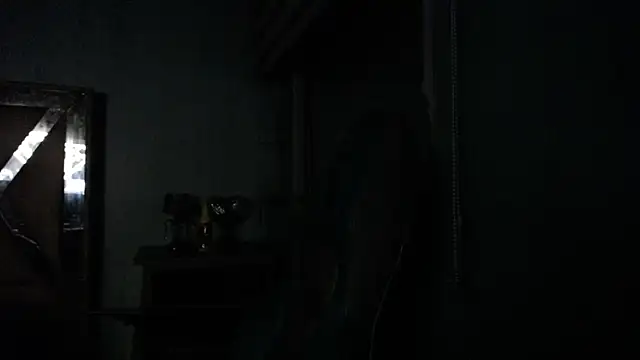 online nude webcam Allison Max Tattoo