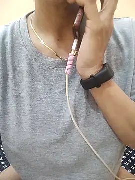 meenu_bhabhi547 webcam