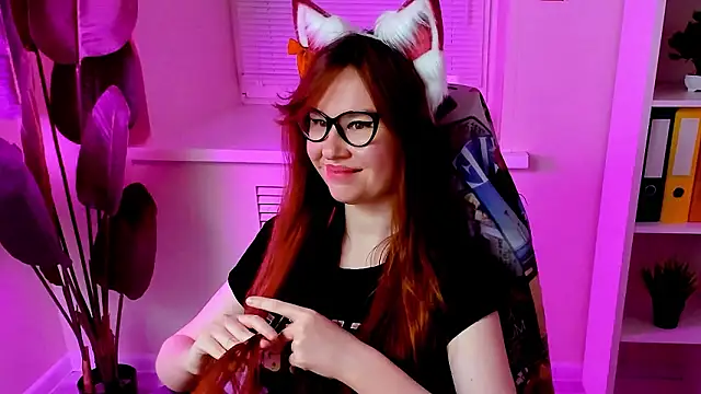 hidden web cam CarolGiggly