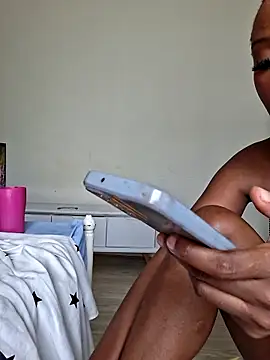 naked video chat Kamdollie