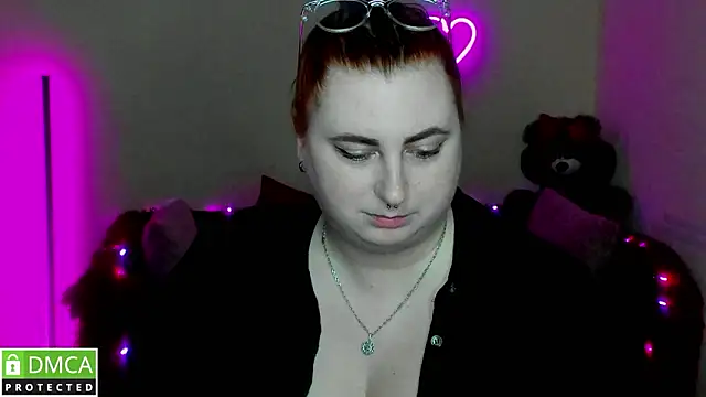 Alicia_love00 webcam