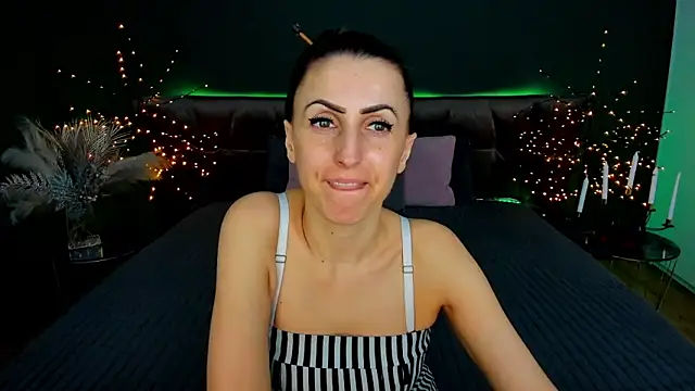 Rebecca_Diamond webcam