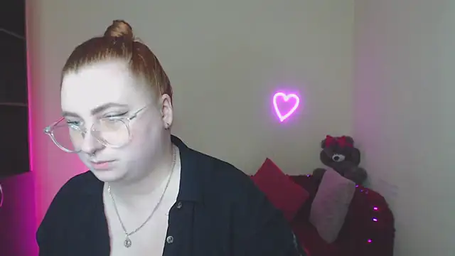 Alicia_love00 webcam