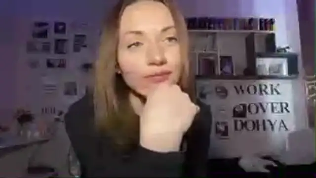 JuliaCurletteye webcam