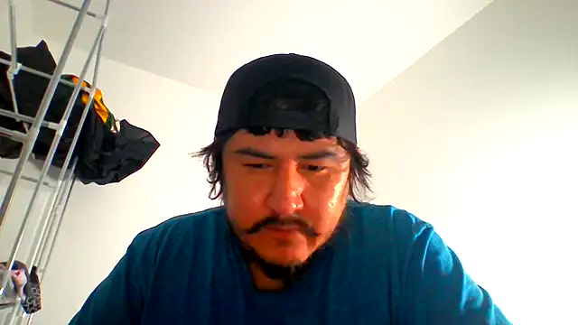 Bouncywarrior webcam