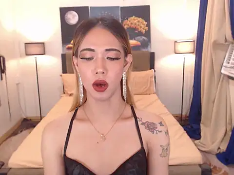 PreciousAmore webcam