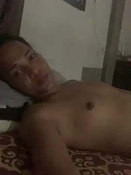 Precious_foryou webcam