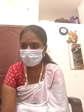 Webcam Model (Tamil_Yalini12)  is live.Free join now!