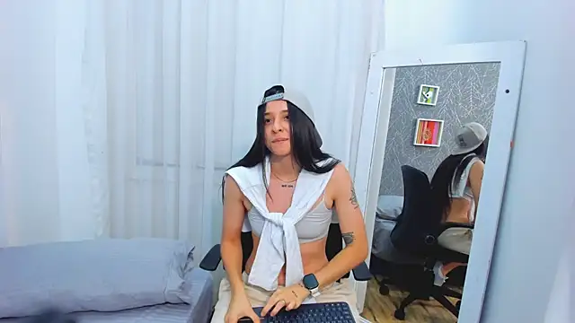 viictoriiasaenz - ViictoriiaSaenz's free webcam - UK Sex Cams