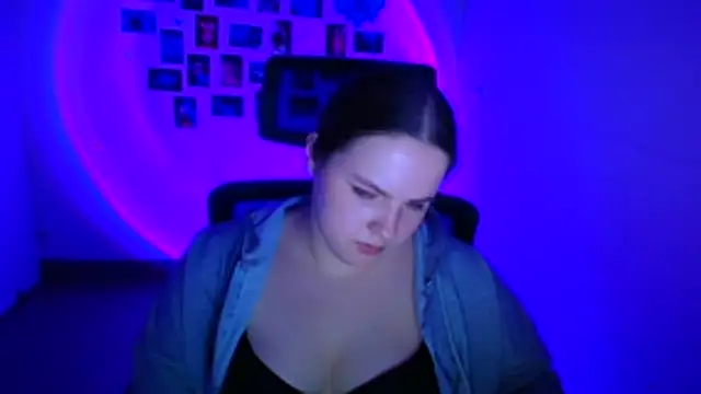 Kitty_Mia_Kitty webcam