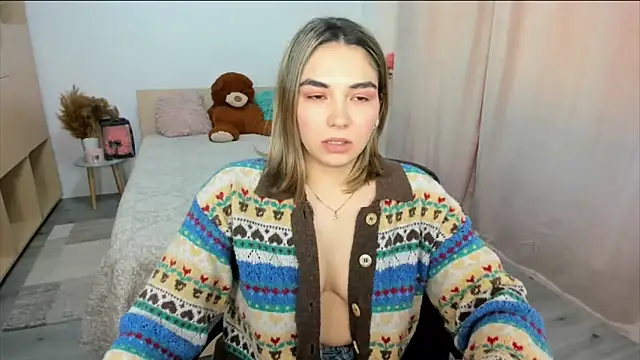 alexajuly - AlexaJuly's free webcam