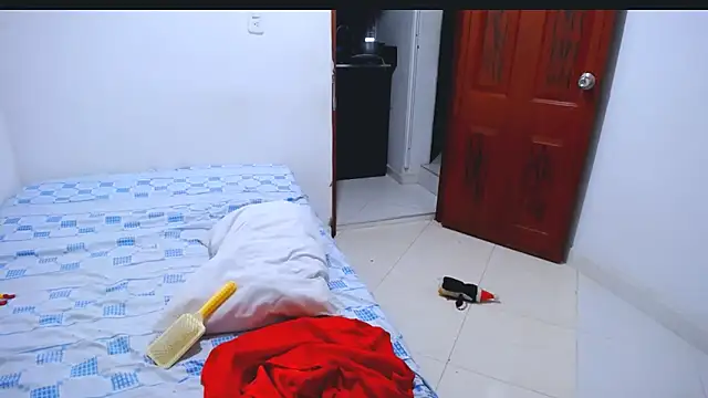 hanny_9 - Hanny_9's free webcam