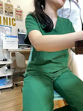 porno chatroom Saori Maeda