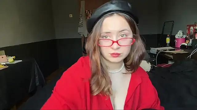 AnnmariePedone webcam