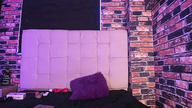 meelanyharux303av webcam