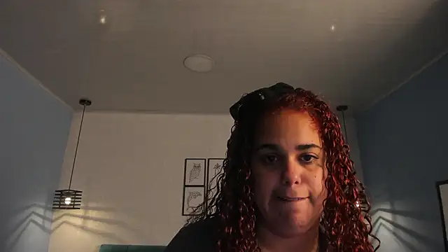 ninna_curly webcam