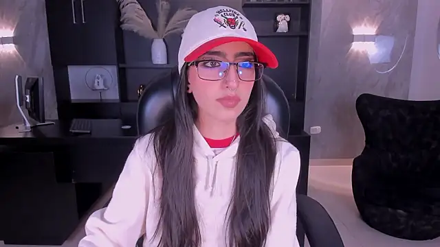 LarisaSmirnov webcam