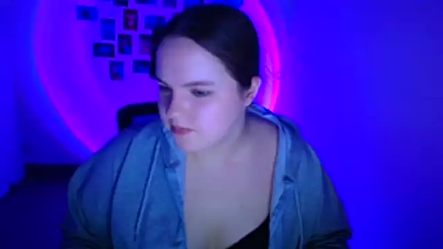 Kitty_Mia_Kitty webcam