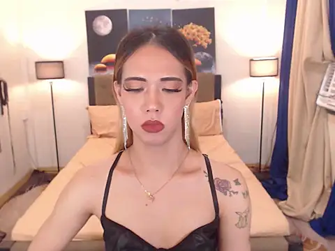 PreciousAmore webcam