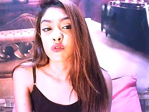 IndianPretty14u2Luv webcam