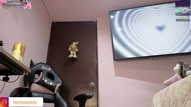 emyxpearly webcam