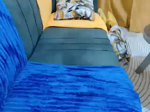 leslysexygirl webcam