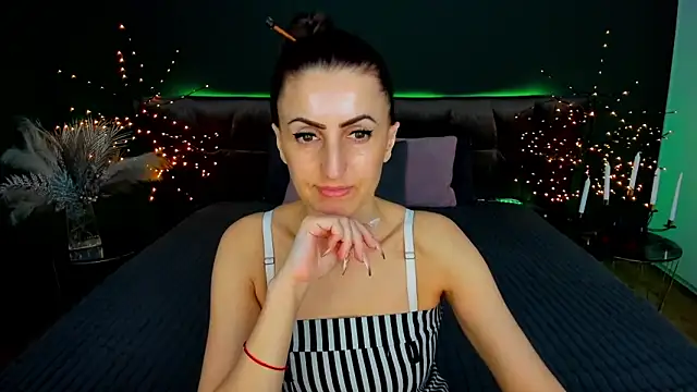 Rebecca_Diamond webcam