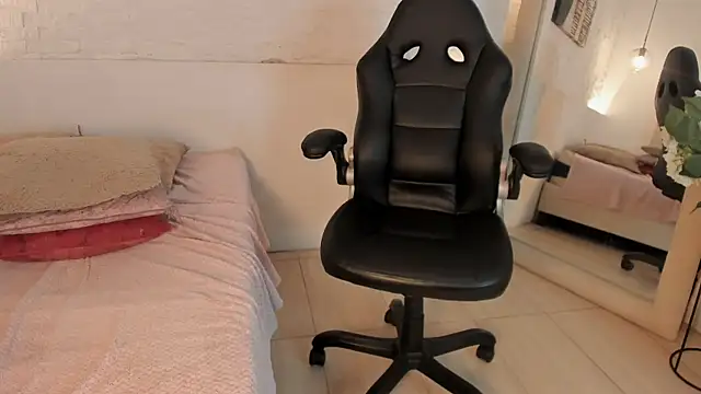 alahia__rivera2 webcam