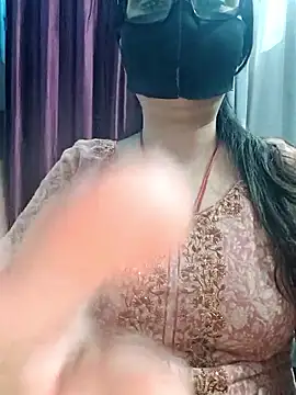 Aishwaryaa_69 webcam