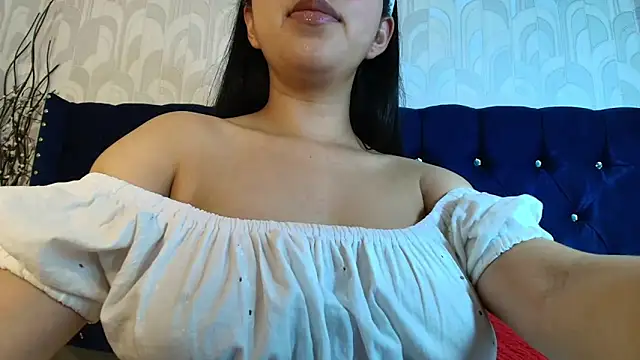 CarolineBrunx webcam