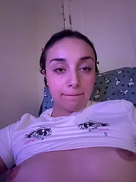 CharmingMaddie webcam
