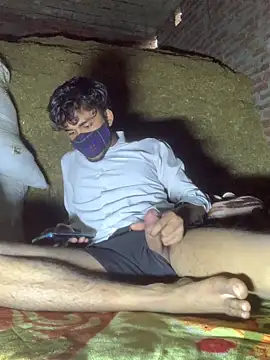 uniquesexyboy5689 webcam