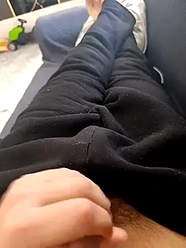 KADINDELISI34 webcam