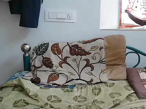 Tamil_Kishore_28 webcam