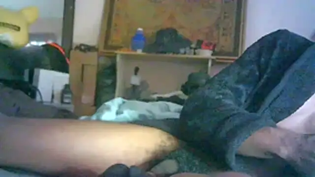 ON3YOULLN3VER_FIR3 webcam