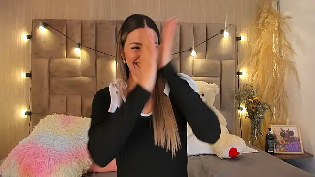 claradelmar - ClaradelMar's free webcam - UK Sex Cams