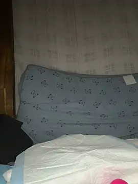 美女daaqnn在线直播