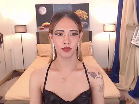 PreciousAmore webcam