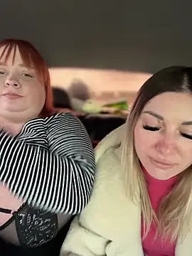 SweetCuteGirls1023 webcam