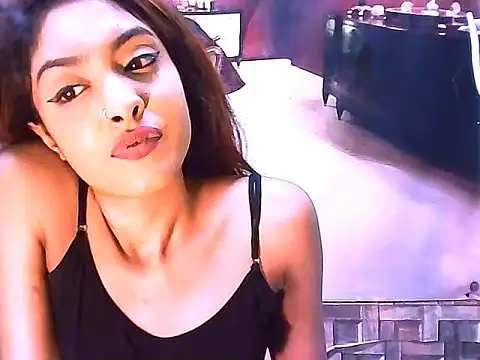 IndianPretty14u2Luv webcam