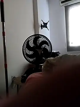 homem1111 - Homem1111's free webcam - UK Sex Cams