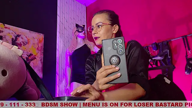 MistressSlut1 webcam