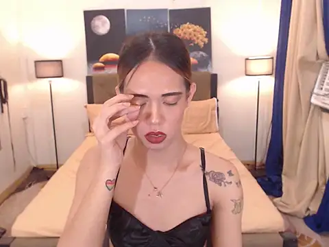 PreciousAmore webcam