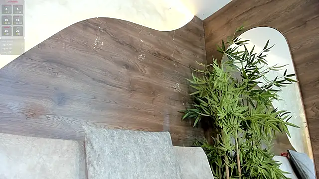 lana_lann - Lana_Lann's free webcam - UK Sex Cams