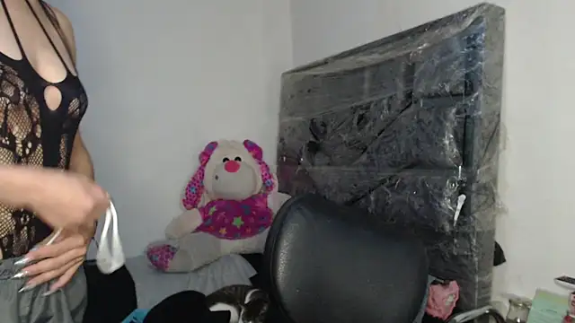 skinny_sweet2411 webcam